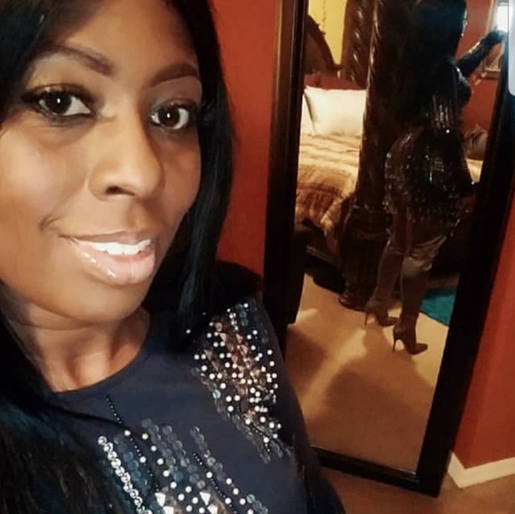 Meet your Posher, Chantel thma - Picture 1 of 1